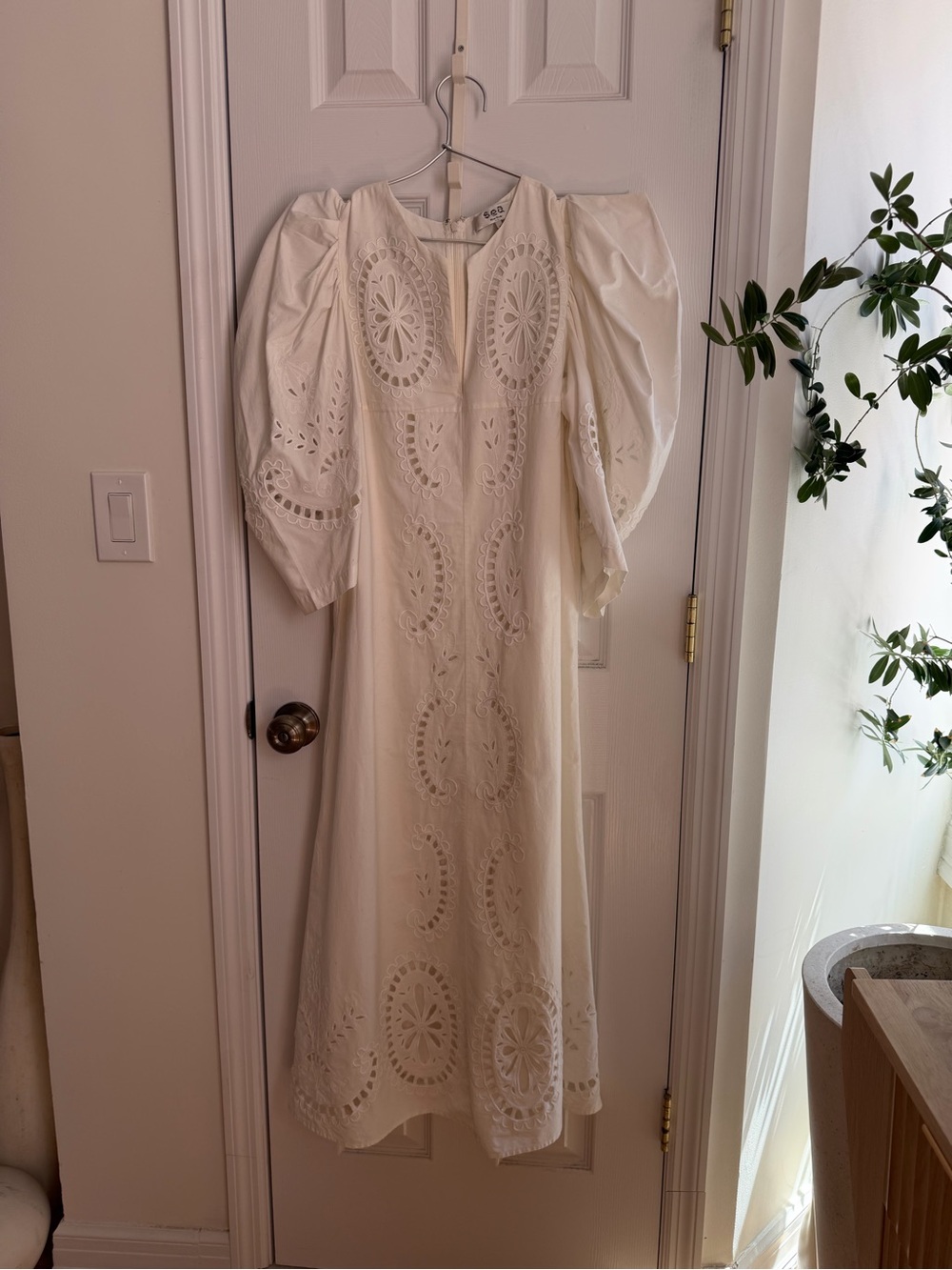 Sea New York White Crochet Cotton Dress Size 6 - Picture 4 of 10